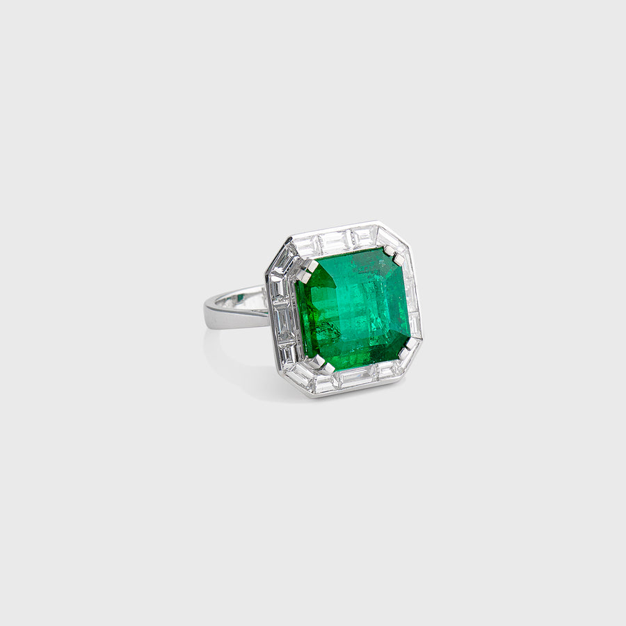 Aanchal Emerald and Diamond Ring