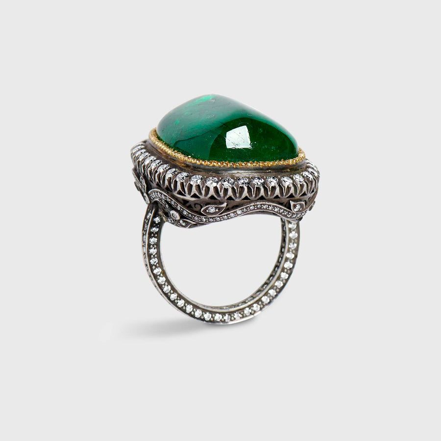 Hir Emerald and Diamond Ring